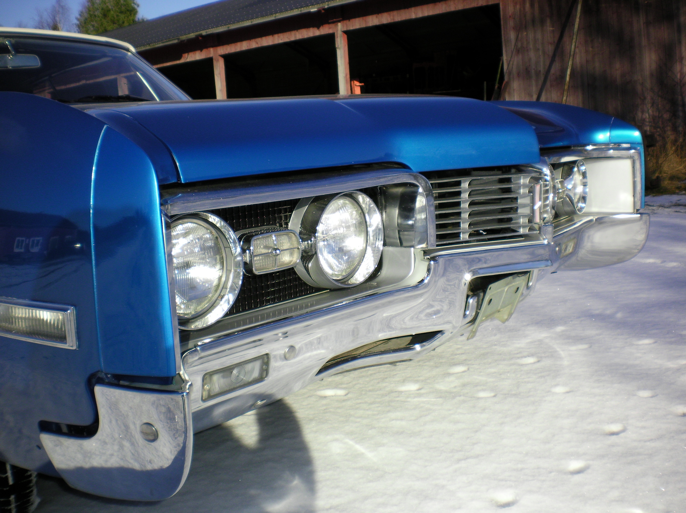 Nya bilder -67 Olds 019.JPG
